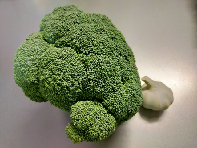 最強の健康コンビ!ブロッコリーとにんにく炒め